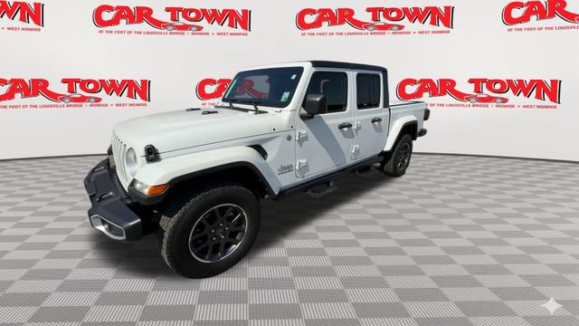 Used 2023 Jeep Gladiator Overland AWD/4WD image 4