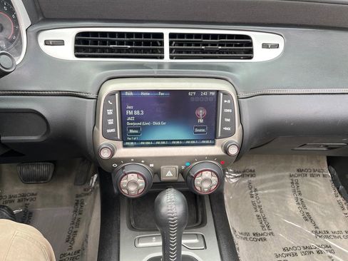Used 2013 Chevrolet Camaro LT RWD image 19