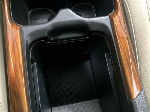 Used 2022 Honda CR-V Touring image 28