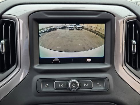 Used 2022 Chevrolet Silverado 1500 Custom w/ LPO, Blackout Package image 15