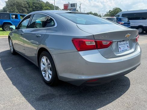 Used 2023 Chevrolet Malibu LT FWD image 11