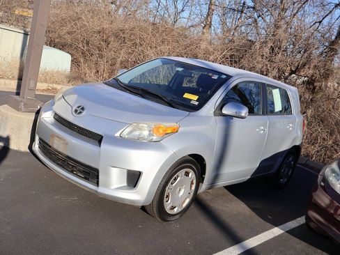 Used 2008 Scion xD image 4