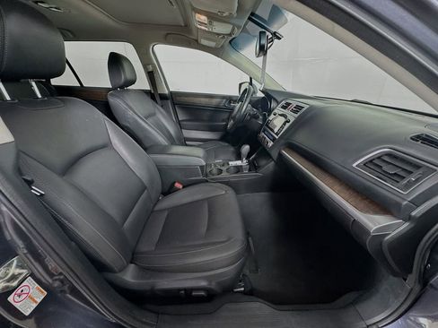 Used 2016 Subaru Outback 2.5i Limited image 35
