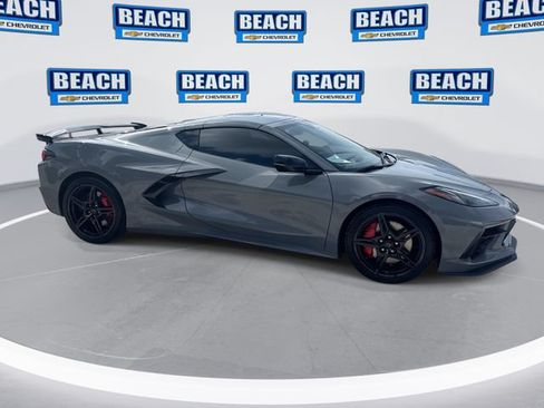 Used 2025 Chevrolet Corvette Stingray Coupe w/ Z51 Performance Package RWD image 9