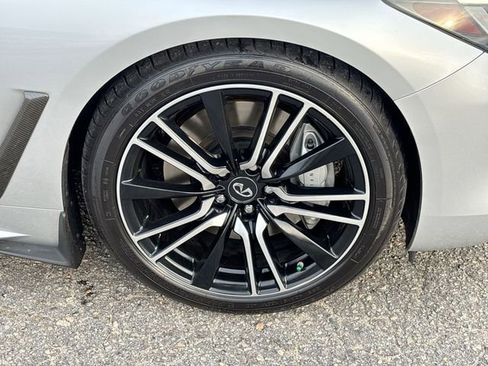 Used 2018 INFINITI Q60 3.0t Sport image 12