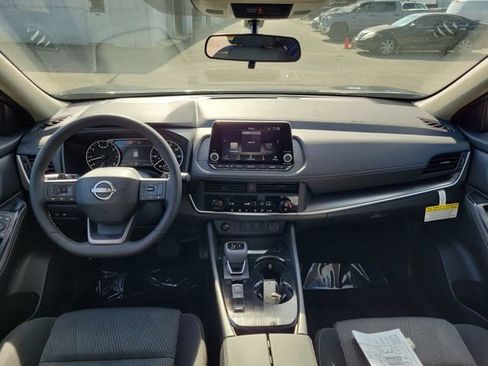 New 2026 Nissan Rogue SV FWD image 24