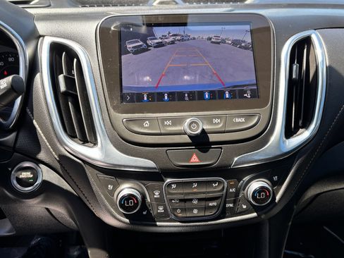 Used 2020 Chevrolet Equinox Premier AWD/4WD image 19