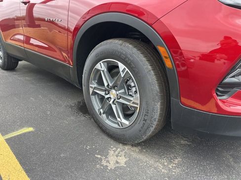 New 2026 Chevrolet Blazer LT AWD/4WD image 3