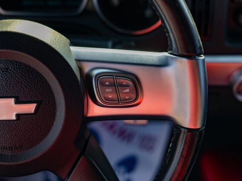 Used 2003 Chevrolet SSR w/ Preferred Equipment Group image 15