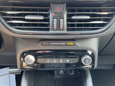 Used 2024 Ford Escape ST-Line Select w/ Tech Pack #1 AWD/4WD image 22