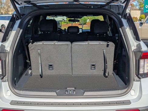 New 2026 Ford Explorer ST-Line image 11