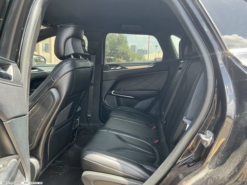 Used 2019 Lincoln MKC Premiere FWD image 9