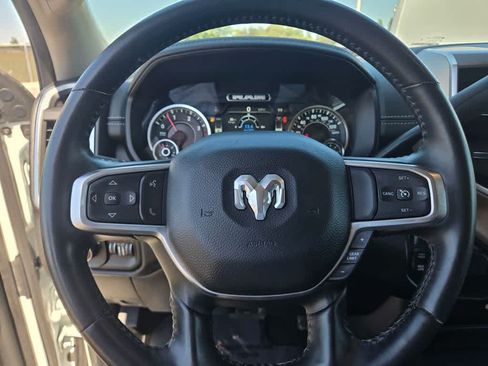 Used 2024 RAM 2500 Laramie AWD/4WD image 22