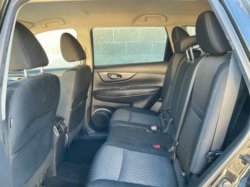 Used 2019 Nissan Rogue SV AWD/4WD image 21