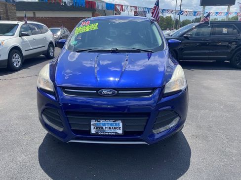 Used 2014 Ford Escape SE image 2