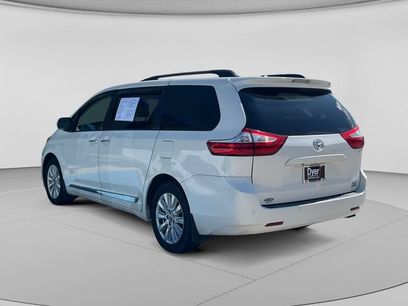 Used 2017 Toyota Sienna XLE w/ XLE Navigation Package