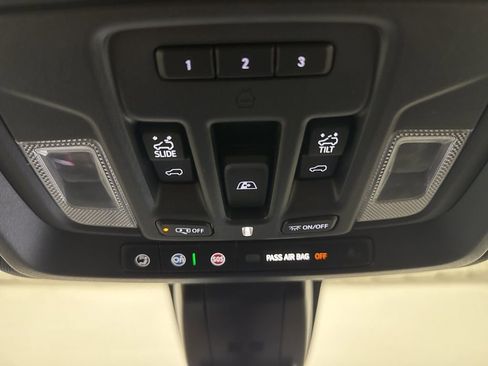 Used 2021 GMC Sierra 2500 AT4 w/ AT4 Premium Plus Package AWD/4WD image 58