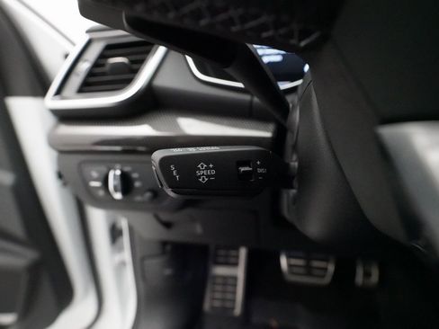 Used 2023 Audi SQ5 Premium Plus w/ Premium Plus Package image 20