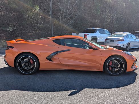 Used 2024 Chevrolet Corvette 1LT w/ Z51 Performance Package image 10