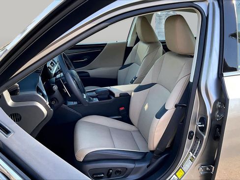 Used 2021 Lexus ES 350 w/ Premium Package FWD image 7