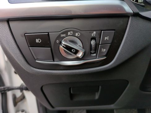 Used 2019 BMW X3 xDrive30i w/ Executive Package image 42