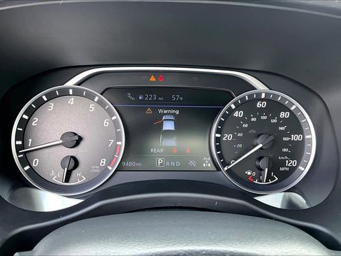 Used 2025 Nissan Frontier SV AWD/4WD image 24