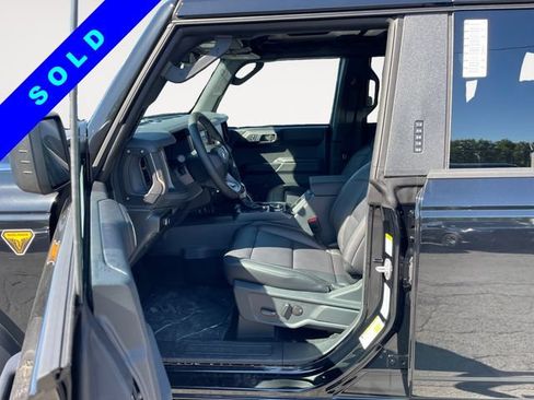 New 2026 Ford Bronco Badlands AWD/4WD image 9