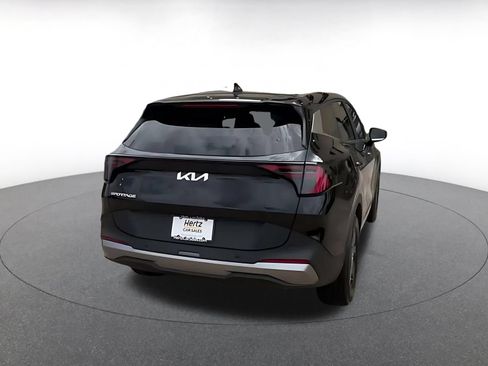 Used 2026 Kia Sportage LX FWD image 14