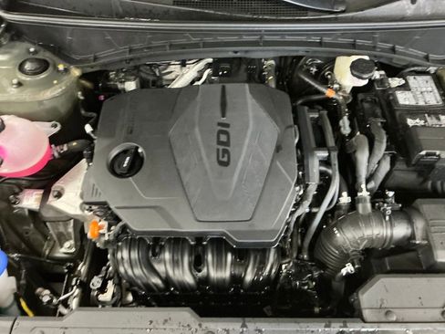 Certified 2025 Hyundai Tucson SEL image 10