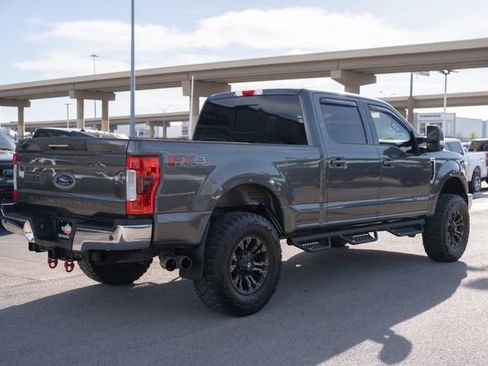 Used 2017 Ford F250 Lariat w/ Lariat Ultimate Package image 6