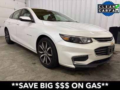 Used 2018 Chevrolet Malibu LT w/ Leather Package