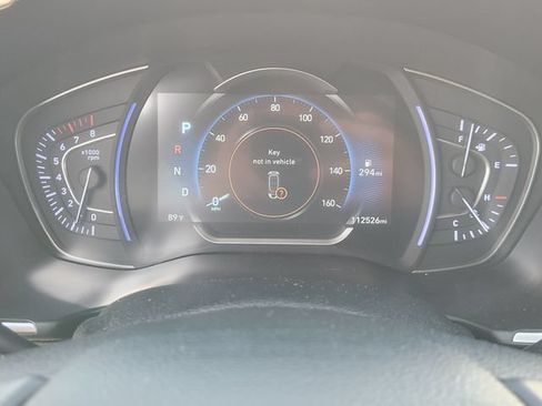 Used 2019 Hyundai Santa Fe SEL FWD image 15