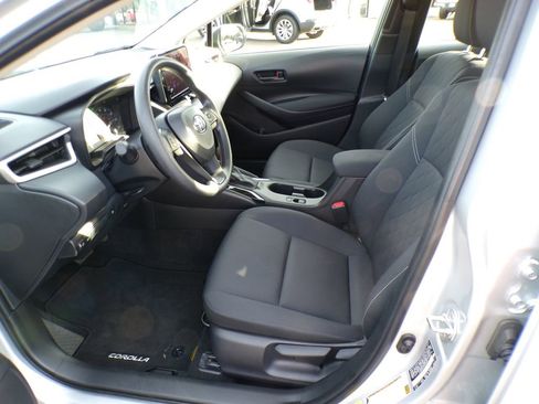Used 2024 Toyota Corolla LE image 11