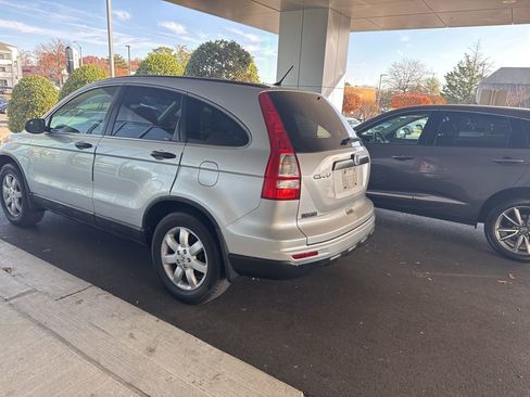 Used 2011 Honda CR-V SE image 7