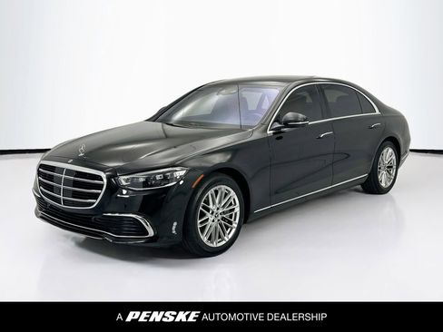 Used 2022 Mercedes-Benz S 580 4MATIC Sedan image 1