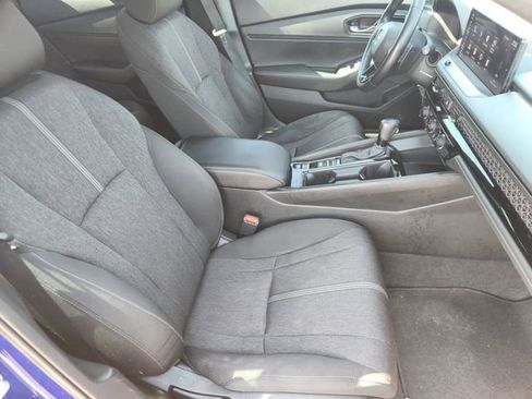 Used 2023 Honda Accord Sport image 12