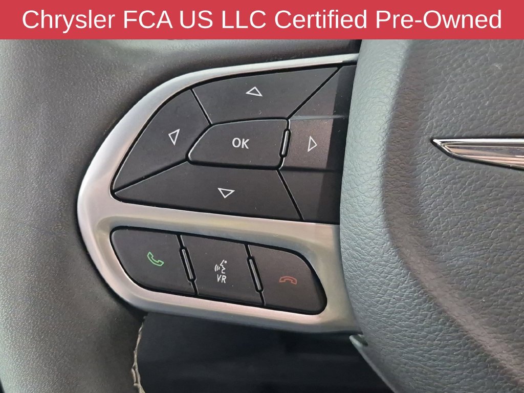 Used 2026 Chrysler Pacifica Select FWD image 19