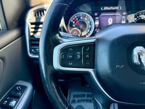 Used 2019 RAM 1500 Big Horn AWD/4WD image 17