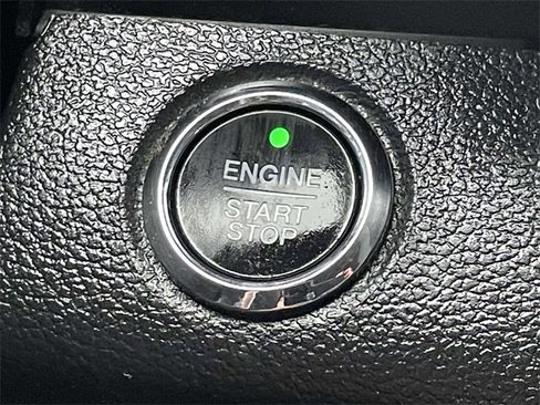 Used 2016 Ford F150 Lariat w/ Equipment Group 502A Luxury image 23