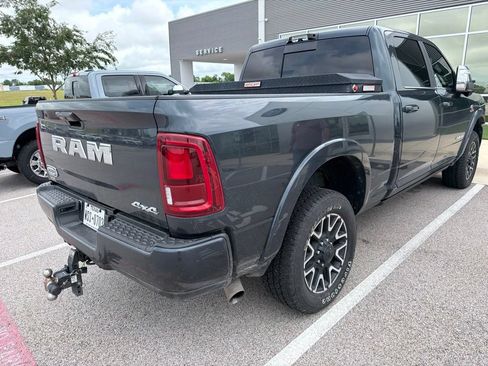 Used 2026 RAM 2500 Limited AWD/4WD image 6