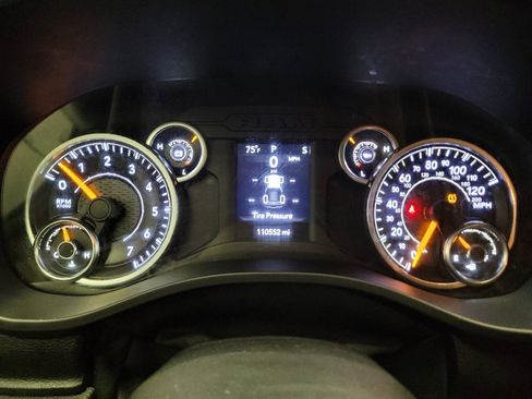 Used 2019 RAM 1500 Tradesman AWD/4WD image 23