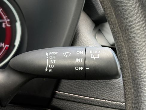 Used 2023 Toyota RAV4 LE FWD image 13