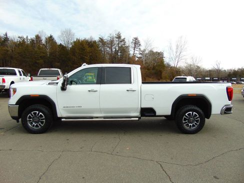 Used 2021 GMC Sierra 3500 SLT w/ SLT Convenience Package image 25