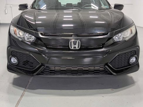 Used 2017 Honda Civic EX-L image 2
