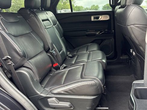 Used 2023 Ford Explorer ST w/ Technology Package AWD/4WD image 12