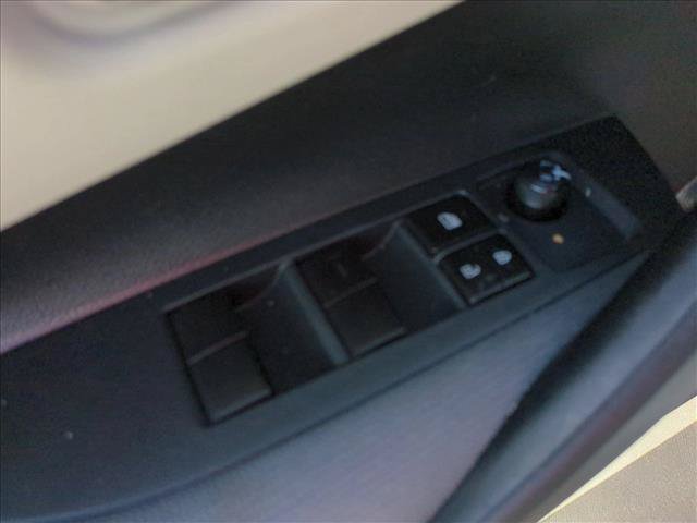 Used 2021 Toyota Corolla LE FWD image 12