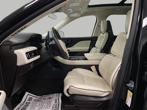 Used 2023 Lincoln Aviator Black Label w/ Dynamic Handling Package AWD/4WD image 31