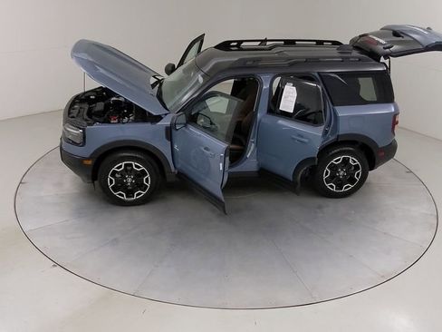 Certified 2025 Ford Bronco Sport Outer Banks w/ Outer Banks Tech Package+ AWD/4WD image 54