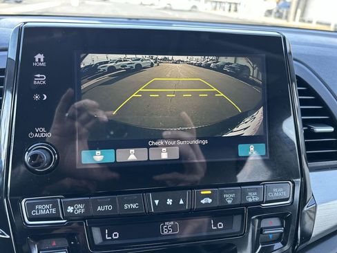 Used 2019 Honda Odyssey EX-L image 17