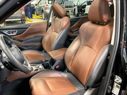 Used 2023 Subaru Forester Touring AWD/4WD image 25